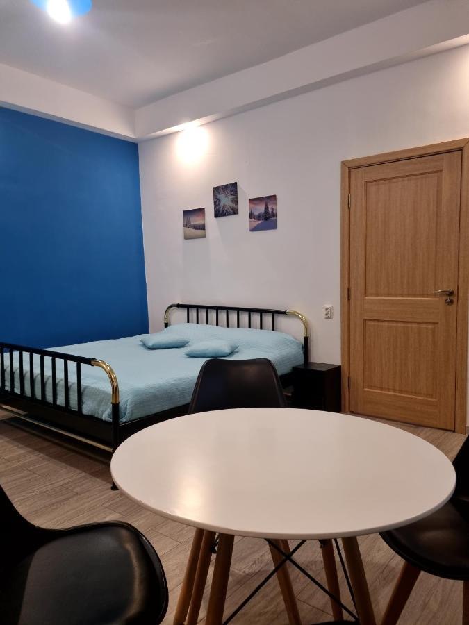 Evu Long Street Braşov