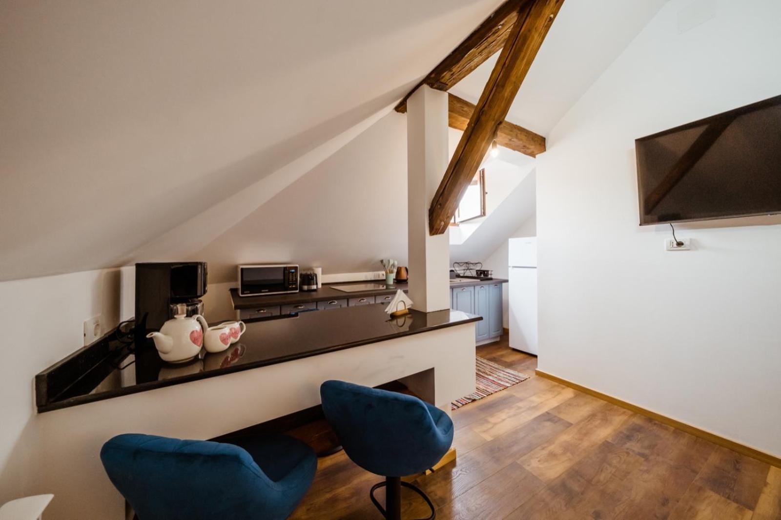 Evu Long Street Apartment *